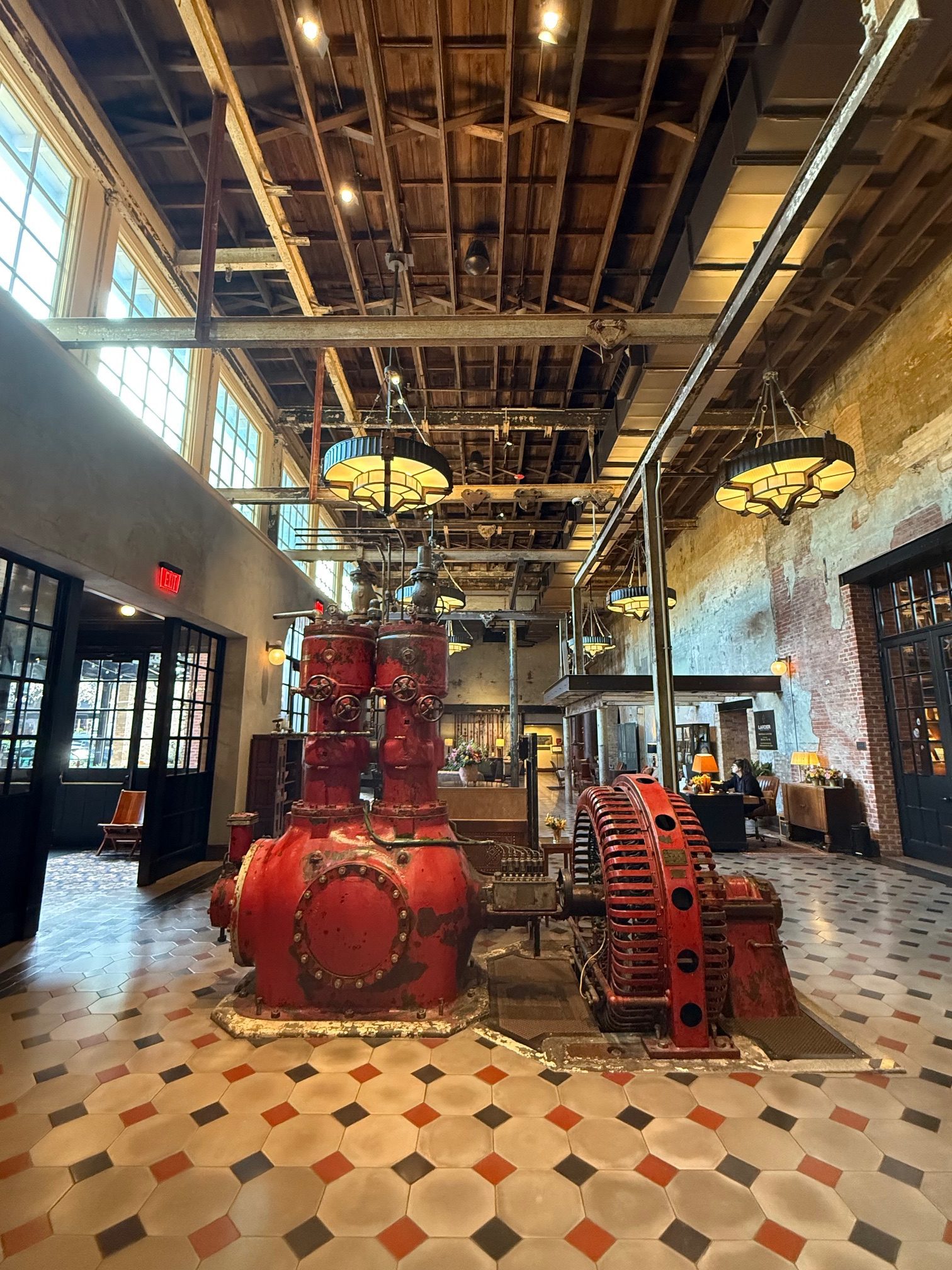 chambersarchitects-hotel-emma-lobby chambersarchitects-hotel-emma-lobby
